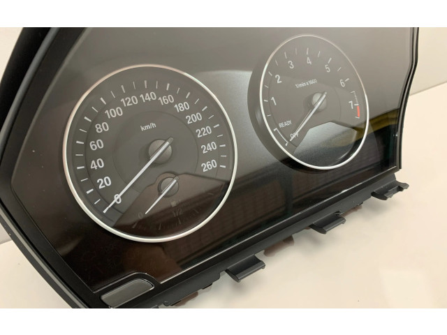 Přístrojová deska  BMW 2 F46 2015 6847114  