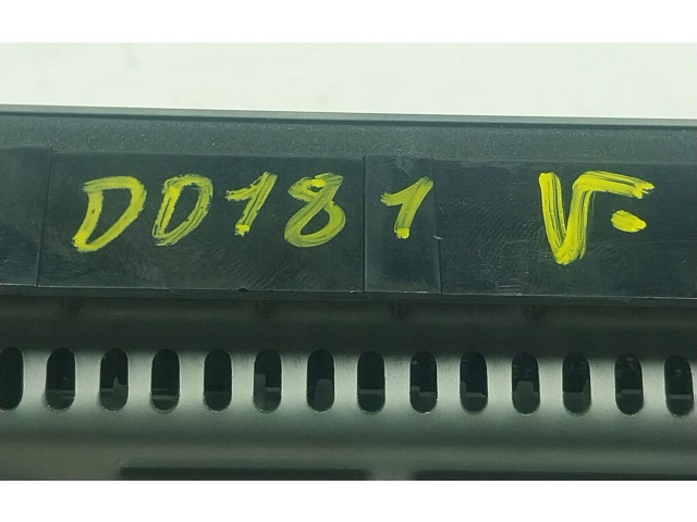 Экран дисплея вверх 5G6919605B, 5G6919605B   Volkswagen Golf SportWagen       