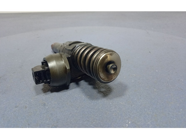 Форсунка 038130073BP, 038130073BP    Skoda Roomster (5J)   