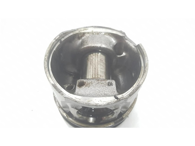 Píst 0628V1, 1151CB   Citroen C4 I  pro naftový motor 1.6  