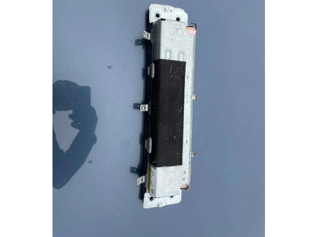 Подушка безопасности для колен P031351335, 1T173000095058   Volvo XC60