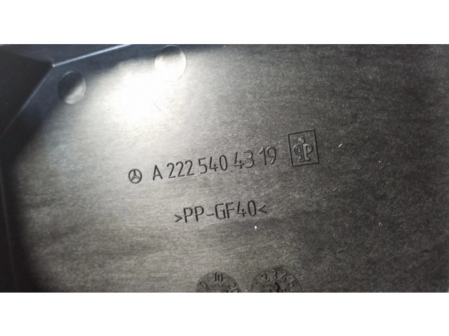   Pojistková skříňka A2225400224   Mercede-Benz S W222 2015