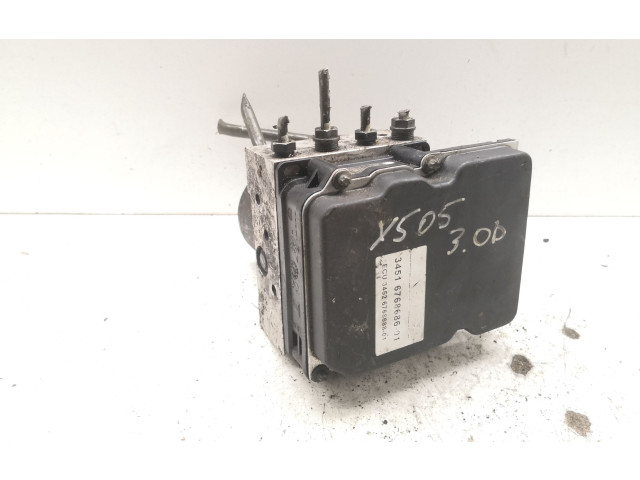 Jednotka ABS 6768686   BMW X5 E53 2005