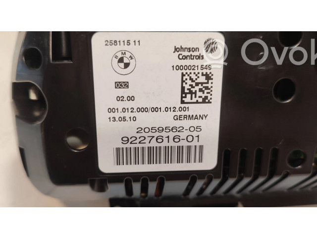 Přístrojová deska  BMW 5 F10 F11 2011 25811511, 9227616  