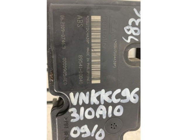 Блок управления АБС 04500162   Suzuki Alto