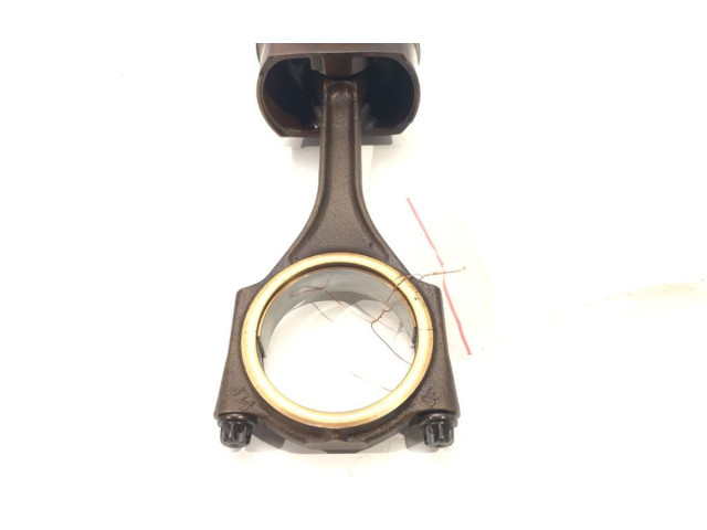 Píst 06EAAUK   Audi A6 S6 C6 4F     