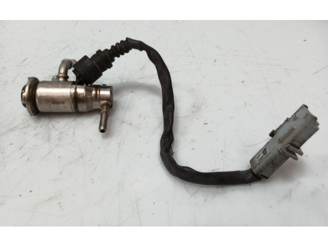Vstřikovač 208995377R   Renault Sandero I     
