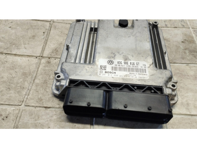 Блок управления двигателя 03G906016GT, 038906016K   Skoda Superb B5 (3U)