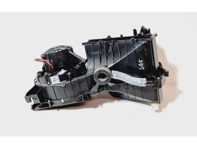 Вентилятор печки    X6553, 8T0820521F   Audi Q5 SQ5