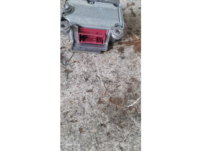Блок подушек безопасности 24420101, EFS0237006W   Opel Omega A