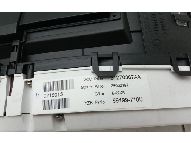 Přístrojová deska  Volvo XC70 2009 31270367  