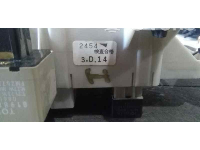 Pojistková skříňka Řídící jednotka BSM 24543D14   Toyota RAV 4 (XA10) 2003