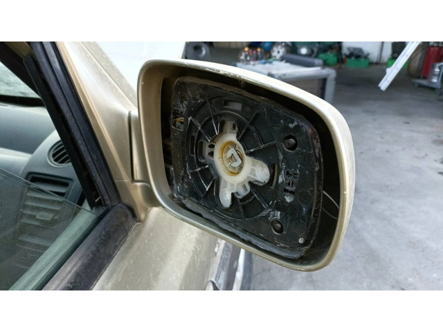 Zpětné zrcátko pravé Hyundai Terracan 2003  87620H1010  