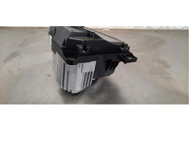 Дисплей    62309384375   BMW X6 F16