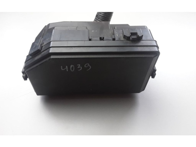 Блок предохранителей T1TE010   Honda CR-V    