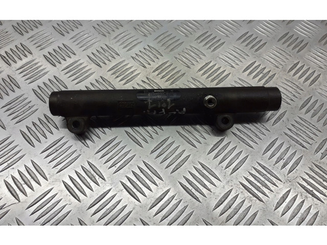 Vstřikovací lišta 46768653   Alfa Romeo 147     