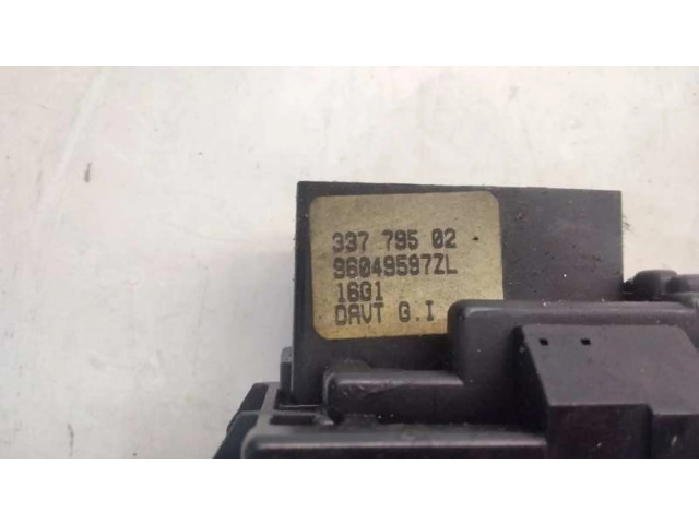 Ручка стеклоочистителей 96049597ZL   Citroen Saxo