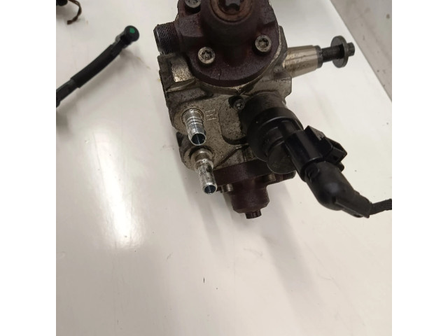 Vstřikovač 8571569, 8571555   BMW 7 G11 G12  pro naftový motor 3.5 B57 