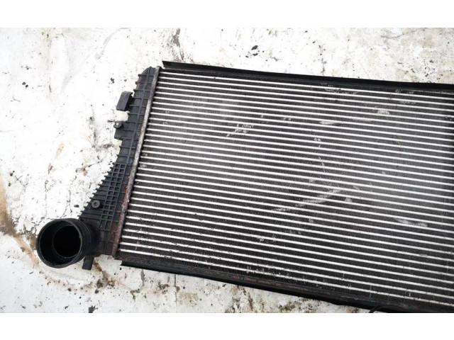 Интеркулер  1k0145803e   Volkswagen Golf Plus 