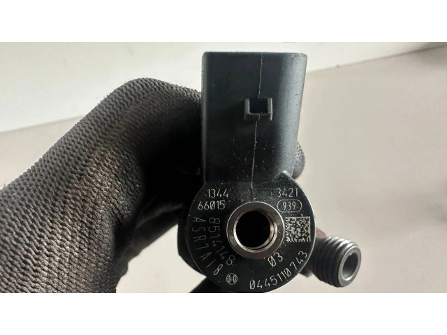 Vstřikovač 8514148   BMW 4 F32 F33  pro naftový motor 2.0  