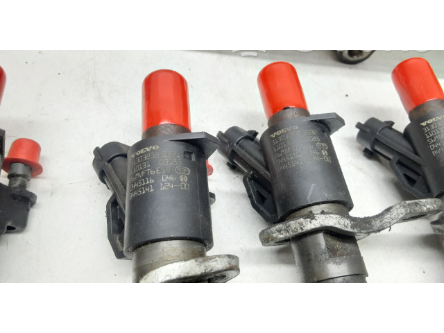 Vstřikovač 31272896, 30777759   Volvo XC60    D5204T2 