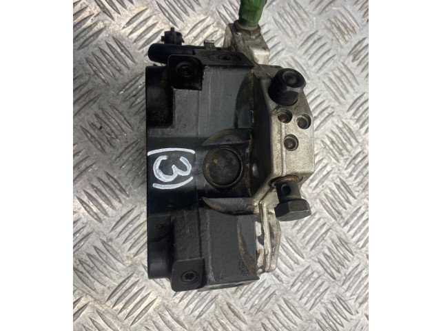 Vstřikovací čerpadlo 30756125   Volvo XC70     