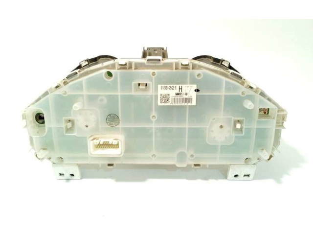 Панель приборов 8100B021H   Mitsubishi Colt       