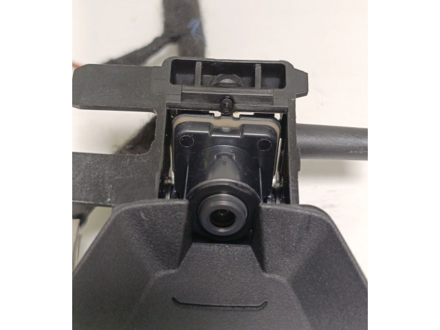 Поршень Камера ветрового стекла  682268101, 181563017  BMW i3  