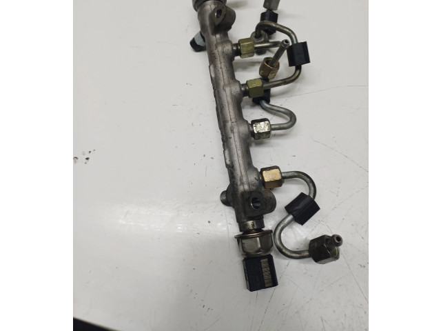 Топливная рампа 04L089G, DFG   Volkswagen Tiguan  