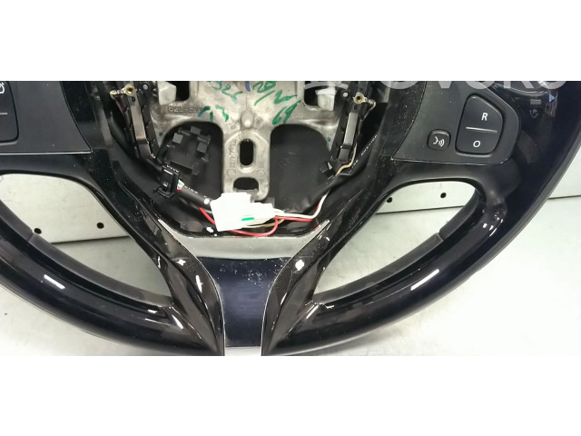 Volant Renault Captur 2014 484006599R  