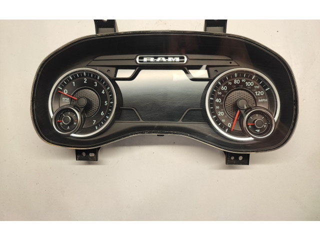 Панель приборов 68453471AD, P68453471AD   Dodge RAM 1500 DS       