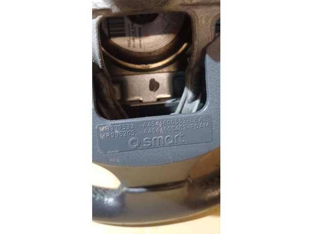 Руль Smart ForFour I  2004 - 2006 года MR977533, A4544600503      