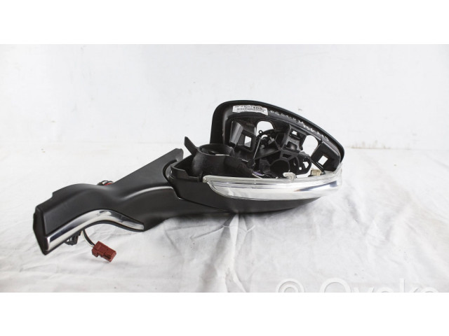Zpětné zrcátko  Peugeot 208 2015  1611240880, E20211047  