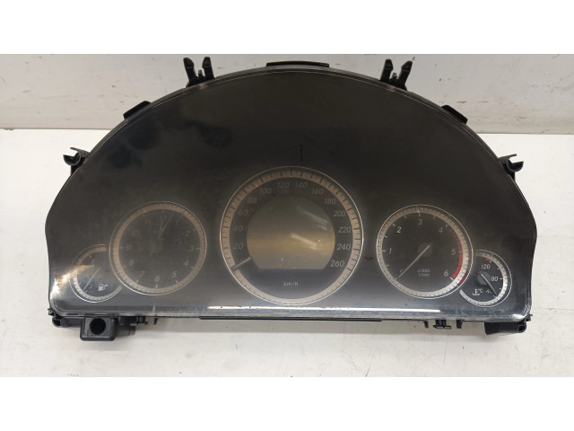 Přístrojová deska  Mercedes-Benz E W212 2011 A2129004104  