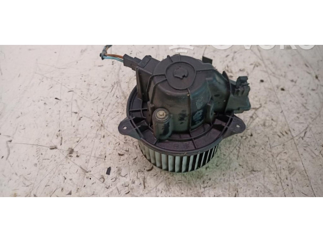Вентилятор печки    77363824, 192A1000   Fiat Stilo