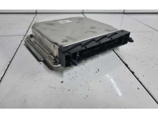 Řídící jednotka MB0797009540, 30684877   Volvo S80 2005