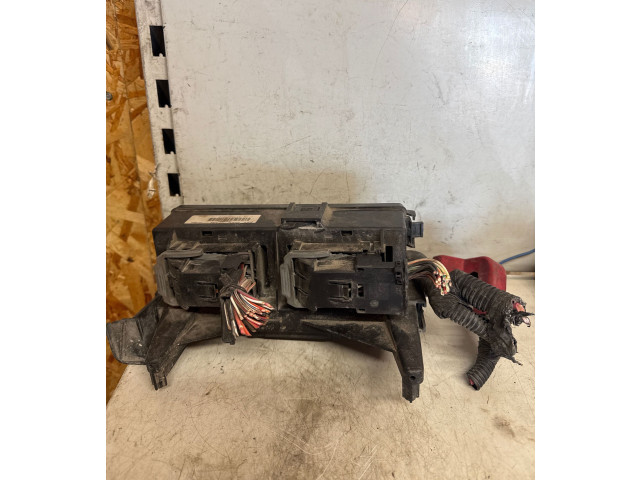 Блок предохранителей 04692073AB, 000007167A   Jeep Grand Cherokee    