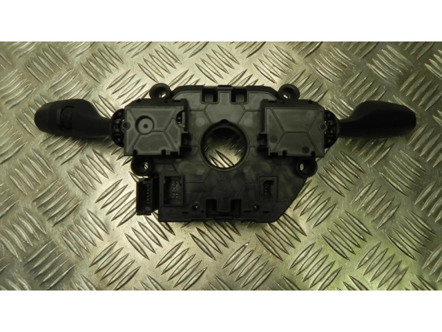 Подрулевой переключатель 6827369, N917   BMW 2 F46