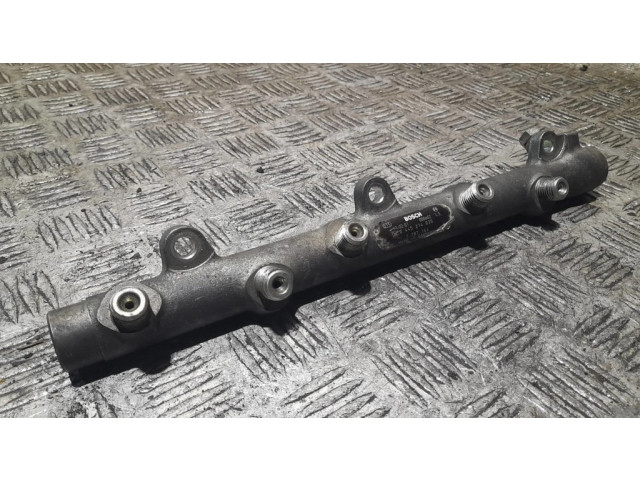 Vstřikovací lišta 0445214030, 7787164   BMW 3 E46  pro naftový motor 2.0  