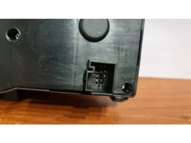 Блок управления климат-контролем 1669001205, 1668703110   Mercedes-Benz GL X166