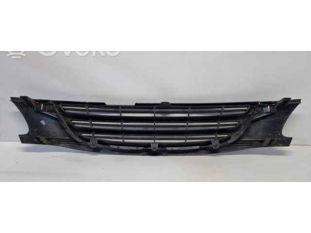 Передняя решётка Toyota Avensis T220 2000-2003 года 5311405020      