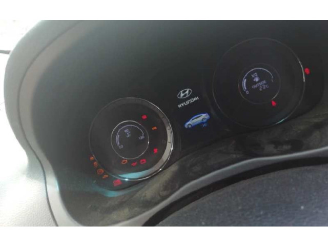 Přístrojová deska  Hyundai i40 2012   