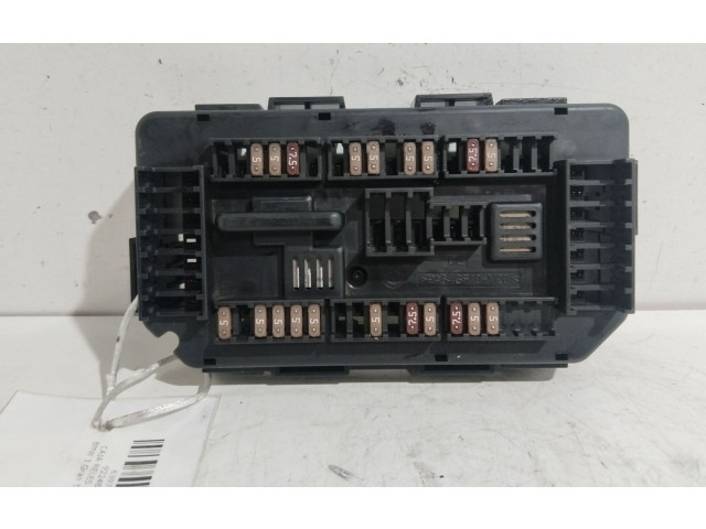 Pojistková skříňka Řídící jednotka BSM 922487903   BMW 3 E30 