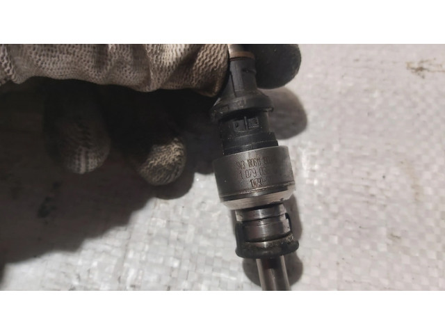 Форсунка 079036G    Audi A8 S8 D4 4H для бензинового двигателя CDRA 4.2