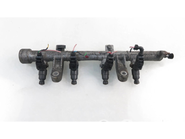 Vstřikovací lišta 9260930008, 3531022600   Hyundai Getz  pro benzínový motor 1.3 G4EA 
