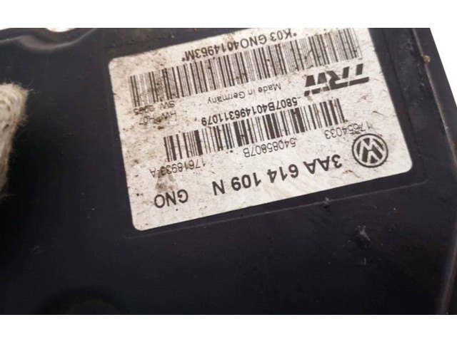 Jednotka ABS 3aa614109n, 54085807b   Volkswagen PASSAT B7 2011