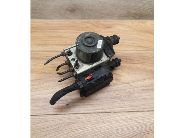 Блок АБС 2K0907379A, 00009496E2   Volkswagen  Caddy  2004 - 2010 года