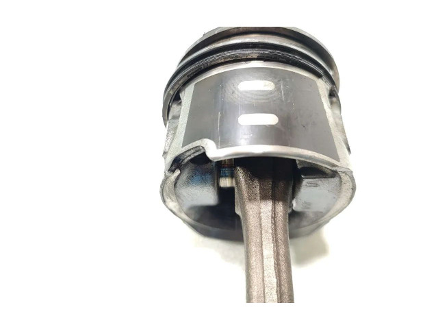  Поршень с шатуном 9HS(DV6TED4BU)   Peugeot Partner  