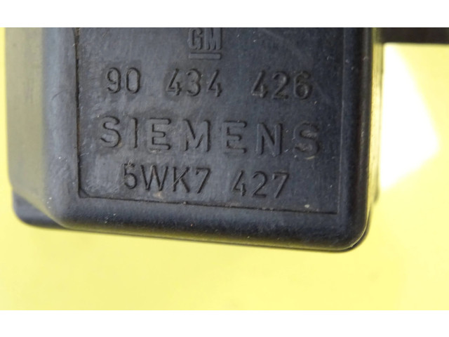 Дисплей    90434426, 5WK7427   Opel Astra F