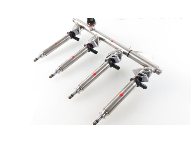 Vstřikovací lišta 0261545116, A2700701400   Infiniti Q30  pro benzínový motor 2.0 M 270 DE20 (270.920) 